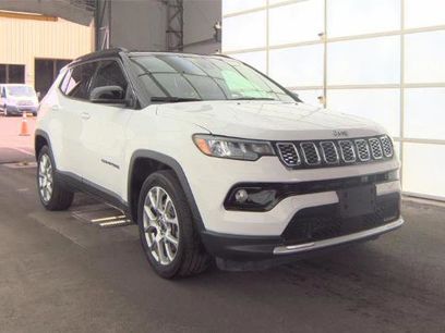 Used 2025 Jeep Compass Limited