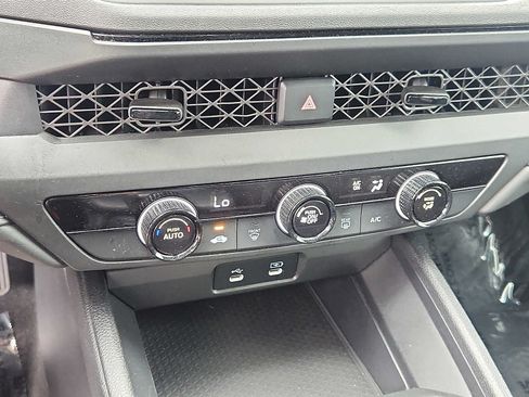 Used 2023 Honda Accord LX image 15