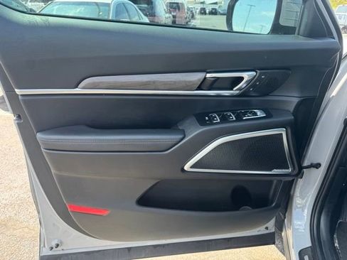 Used 2024 Kia Telluride SX X-Line image 13