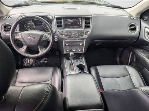 Used 2020 Nissan Pathfinder SL FWD image 18