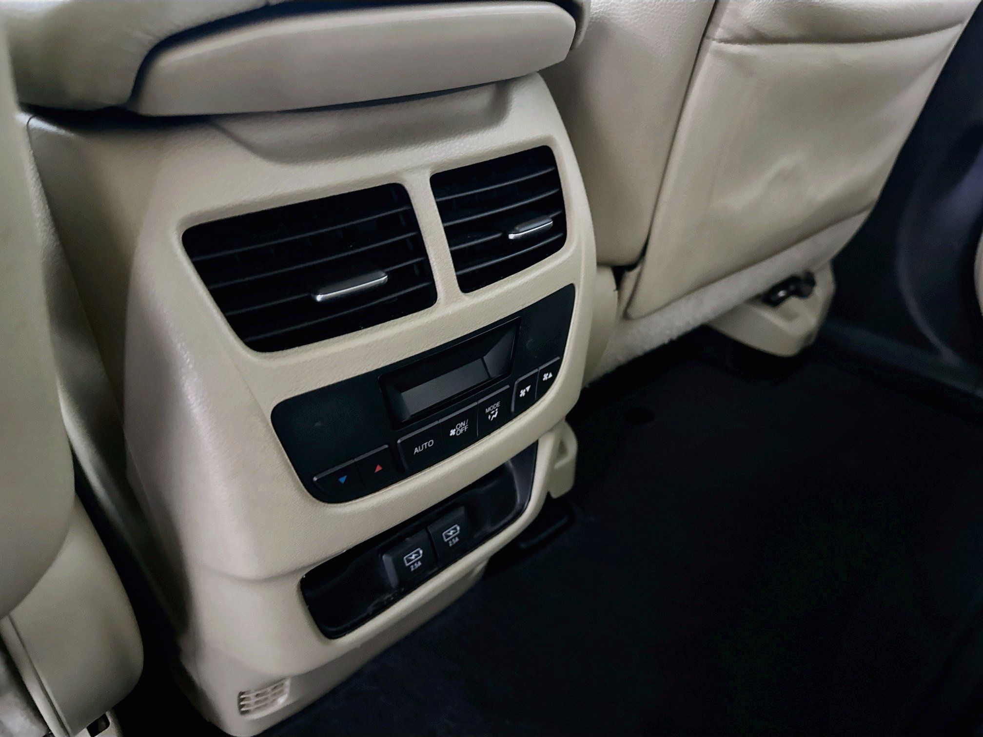 Used 2018 Acura MDX FWD image 35