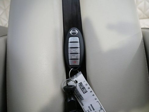 Used 2019 Nissan Murano Platinum image 28