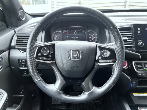 Used 2022 Honda Passport Elite image 11