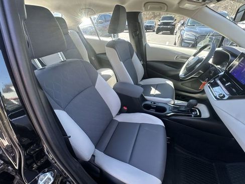 Certified 2024 Toyota Corolla LE image 27