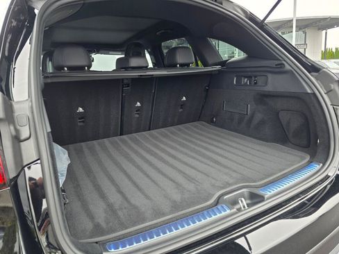 Used 2026 Mercedes-Benz GLC 300 4MATIC image 21