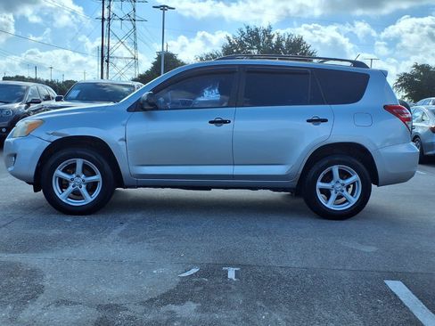 Used 2010 Toyota RAV4 2WD image 22