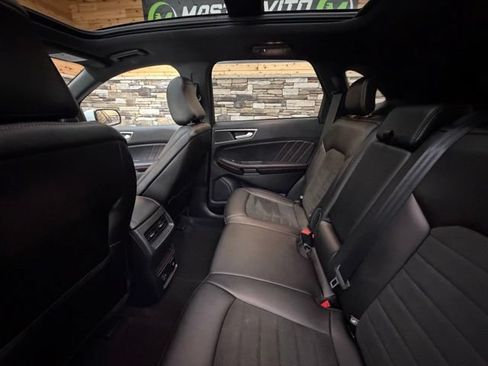 Used 2021 Ford Edge ST-Line AWD/4WD image 29