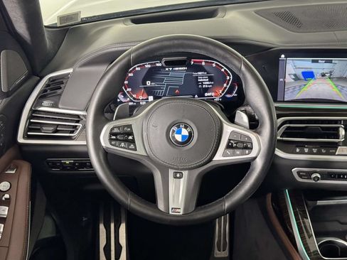 Used 2021 BMW X7 M50i w/ Dynamic Handling Package AWD/4WD image 20