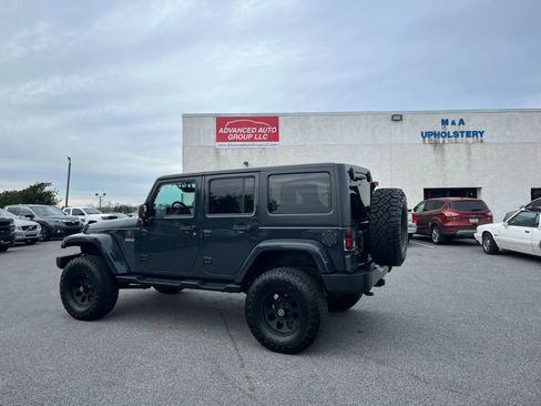 Used 2016 Jeep Wrangler Unlimited Sport image 38