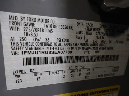 Used 2025 Ford Expedition Tremor AWD/4WD image 34