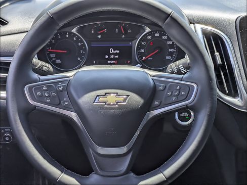 Certified 2023 Chevrolet Equinox LT FWD image 20
