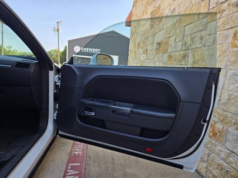 Used 2012 Dodge Challenger R/T Plus RWD image 7