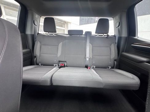 Used 2022 GMC Sierra 1500 SLE image 23
