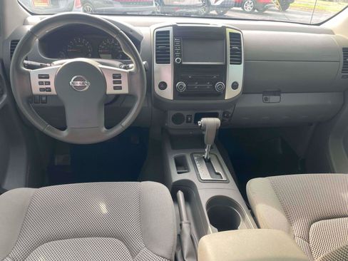 Used 2019 Nissan Frontier SV RWD image 14