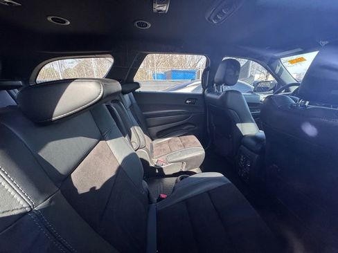 Used 2021 Dodge Durango GT image 3