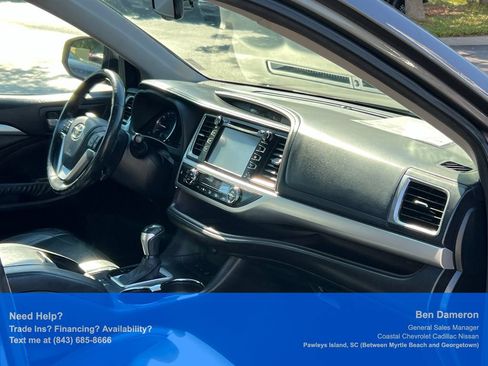 Used 2015 Toyota Highlander XLE AWD/4WD image 26