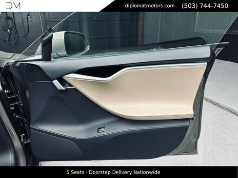 Used 2015 Tesla Model S 70D AWD/4WD image 25