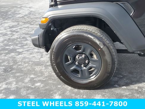 Certified 2022 Jeep Wrangler Unlimited Sport image 9