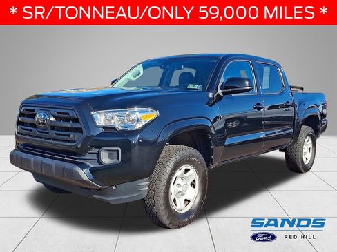 Used 2019 Toyota Tacoma 4x4 Double Cab image 1