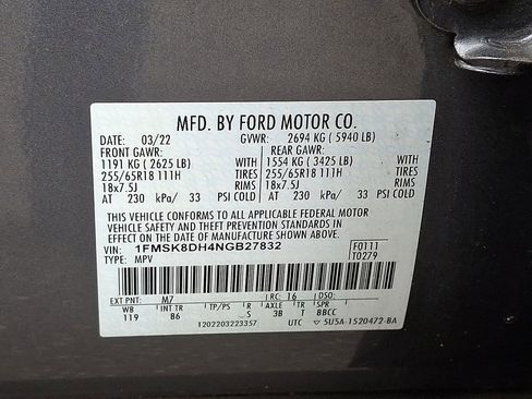Used 2022 Ford Explorer XLT AWD/4WD image 28