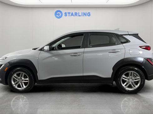 Used 2022 Hyundai Kona SE FWD image 3
