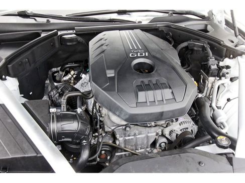 Used 2023 Genesis G70 2.0T w/ Sport Prestige Package RWD image 36