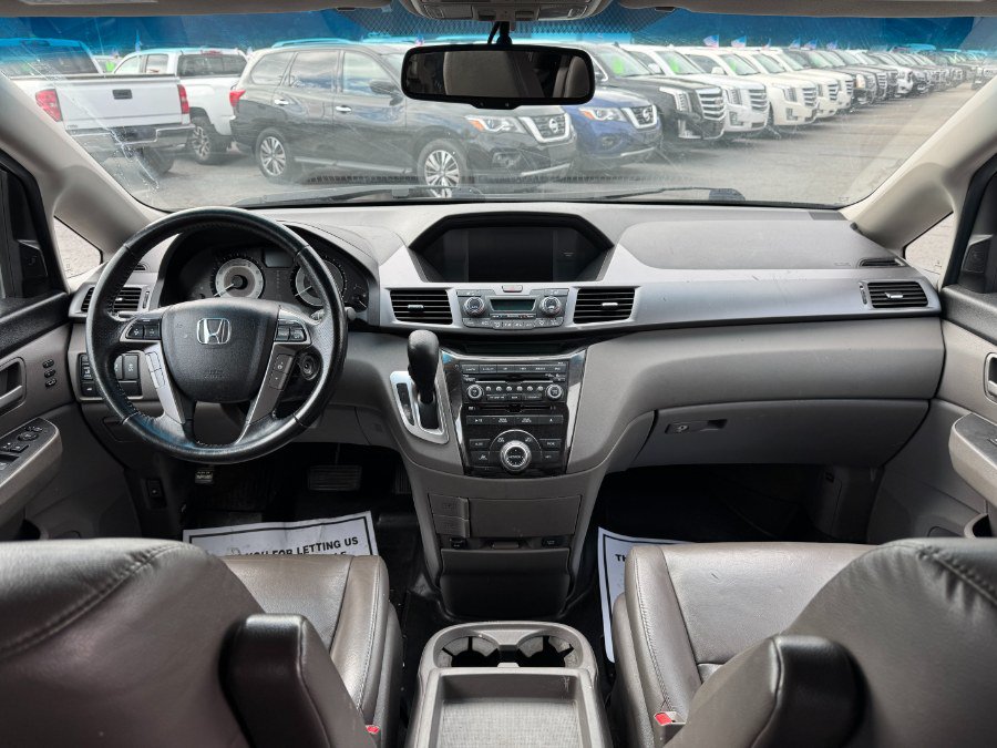 Used 2013 Honda Odyssey Touring Elite image 22