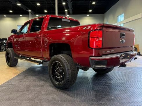 Used 2018 Chevrolet Silverado 1500 LT w/ Texas Edition image 7