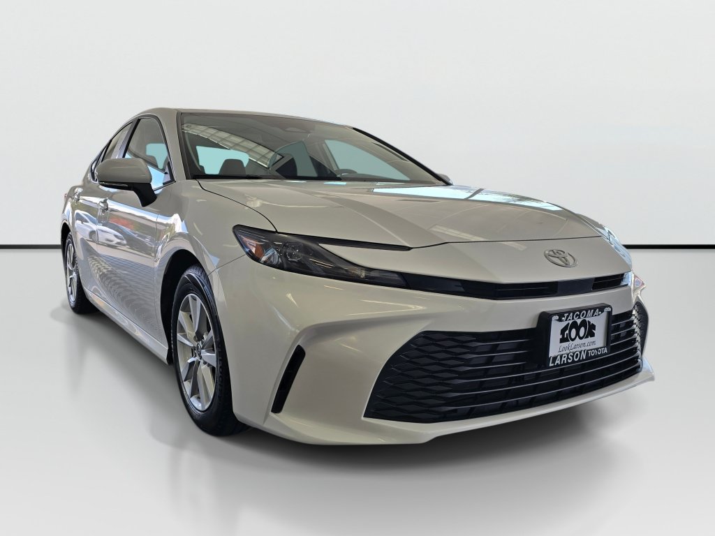 Used 2025 Toyota Camry LE w/ Convenience Package FWD image 7