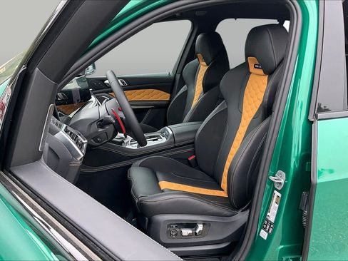 New 2026 BMW X5 M Competition w/ Executive Package AWD/4WD image 9