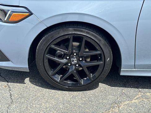 Used 2022 Honda Civic Sport image 11