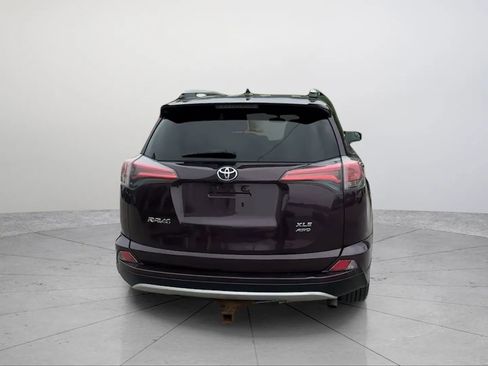 Used 2016 Toyota RAV4 XLE AWD/4WD image 4