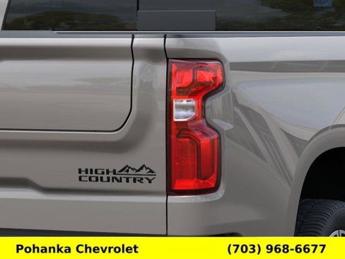 New 2026 Chevrolet Silverado 1500 High Country w/ High Country Premium Package AWD/4WD image 11