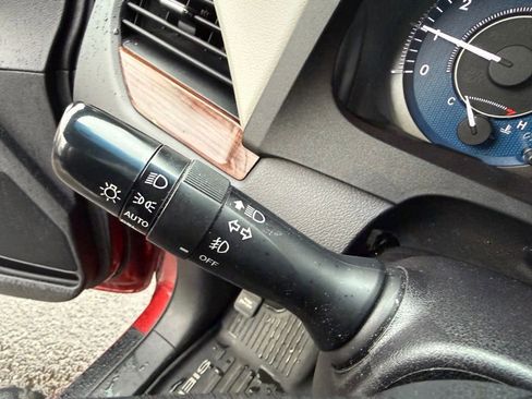 Used 2017 Toyota Sienna Limited Premium image 37