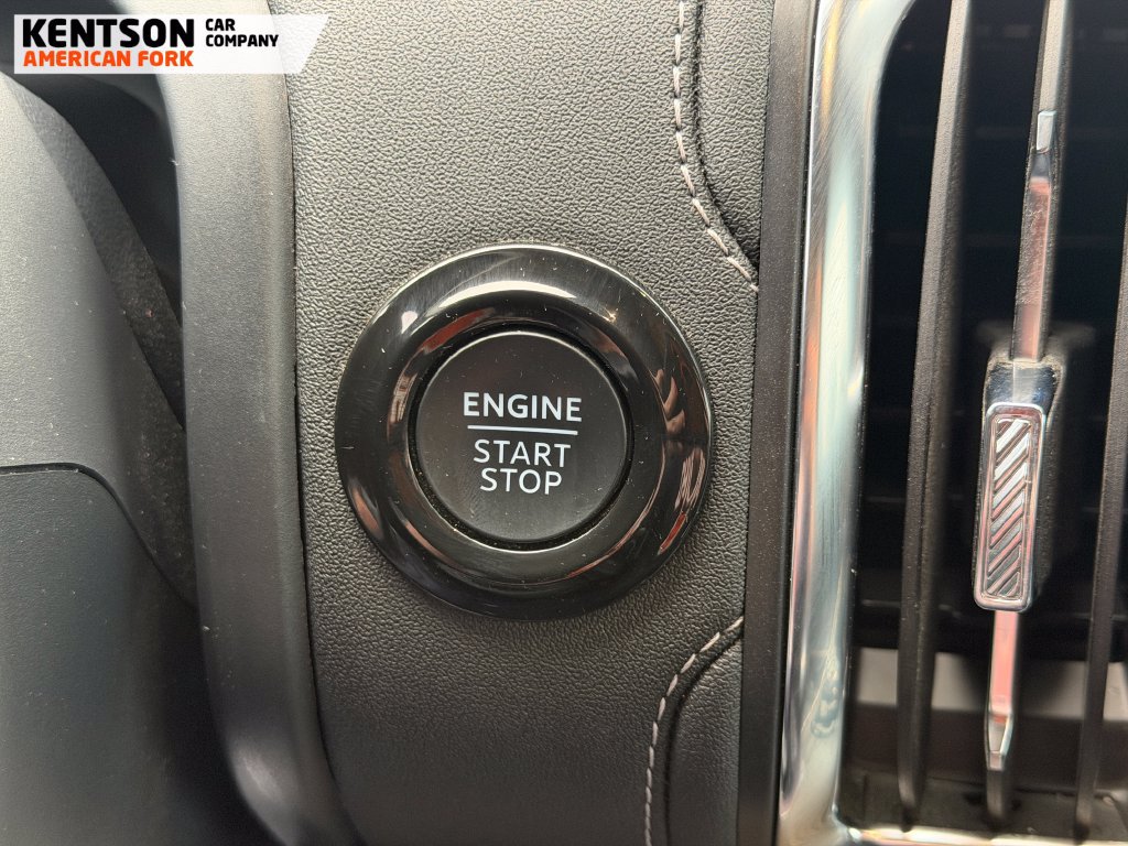 Used 2025 Ford Expedition Max Platinum AWD/4WD image 17