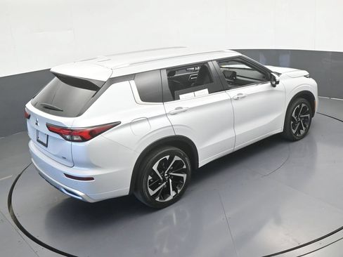 Used 2024 Mitsubishi Outlander SEL FWD image 55