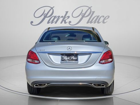 Used 2015 Mercedes-Benz C 300 Sedan image 4