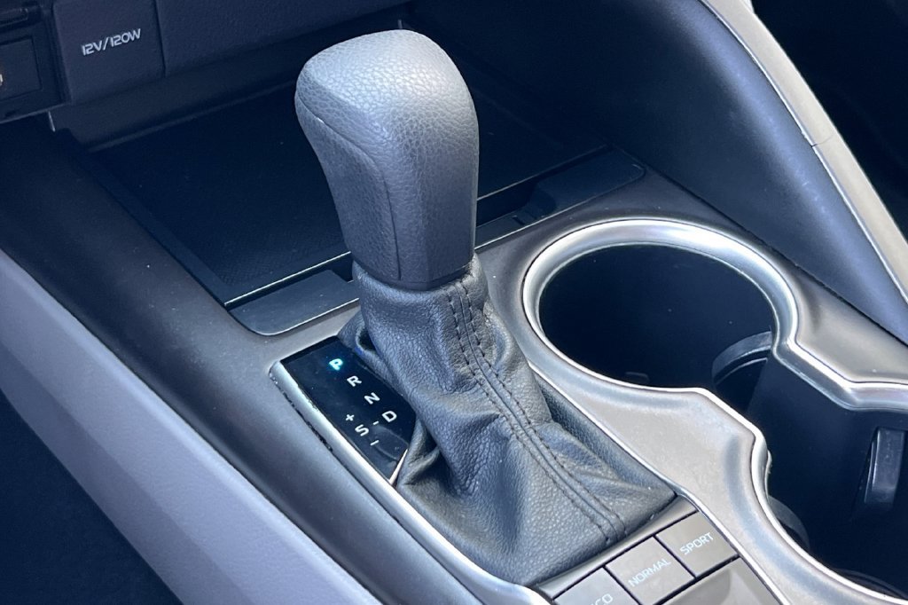 Certified 2024 Toyota Camry LE FWD image 23