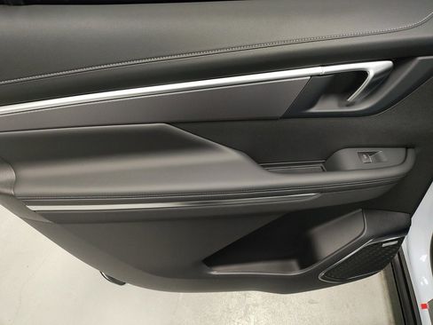 New 2026 Buick Enclave Sport Touring w/ Power Package image 28