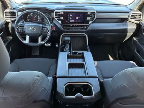 Used 2022 Toyota Tundra SR5 image 9