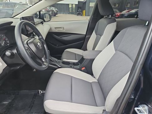 Used 2024 Toyota Corolla LE image 15