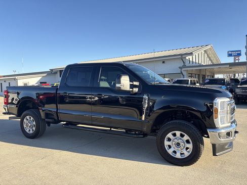 Used 2024 Ford F250 XLT w/ 360-Degree Camera Package image 3