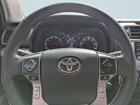 Used 2021 Toyota 4Runner SR5 AWD/4WD image 28
