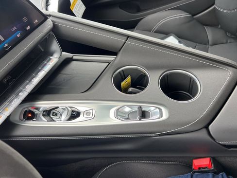 New 2026 Chevrolet Corvette Stingray Coupe w/ 1LT image 20