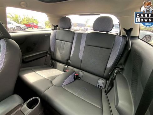 Used 2025 MINI Cooper S FWD image 24