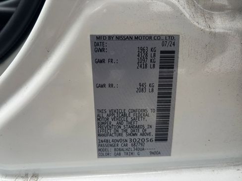 Used 2025 Nissan Altima 2.5 SV image 29