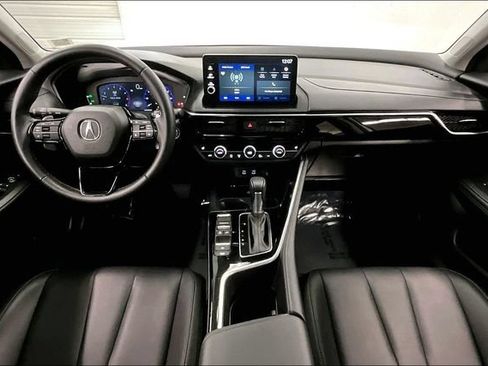 Used 2025 Acura ADX FWD image 18