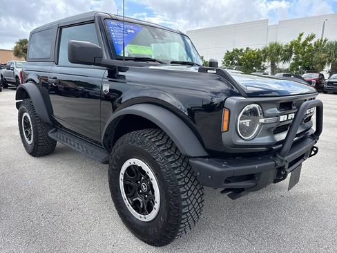 Used 2024 Ford Bronco Big Bend w/ Sasquatch Package AWD/4WD image 1