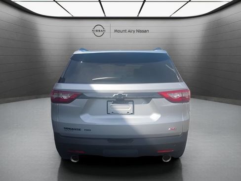 Used 2021 Chevrolet Traverse RS AWD/4WD image 5