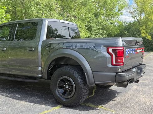Used 2018 Ford F150 Raptor w/ Equipment Group 802A Luxury AWD/4WD image 13